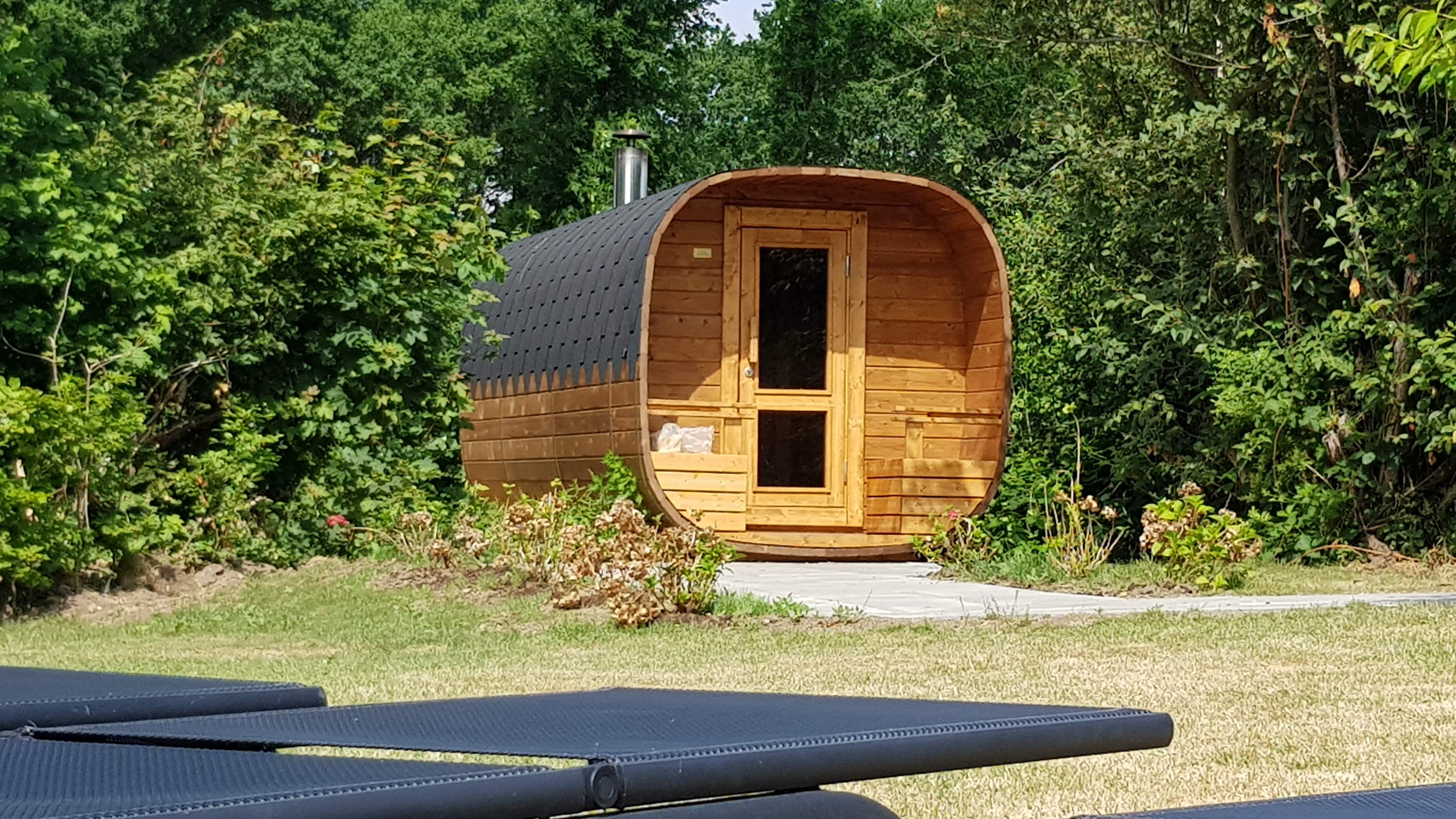 Jelling Friluftsbad har udendørs sauna lavet i træ