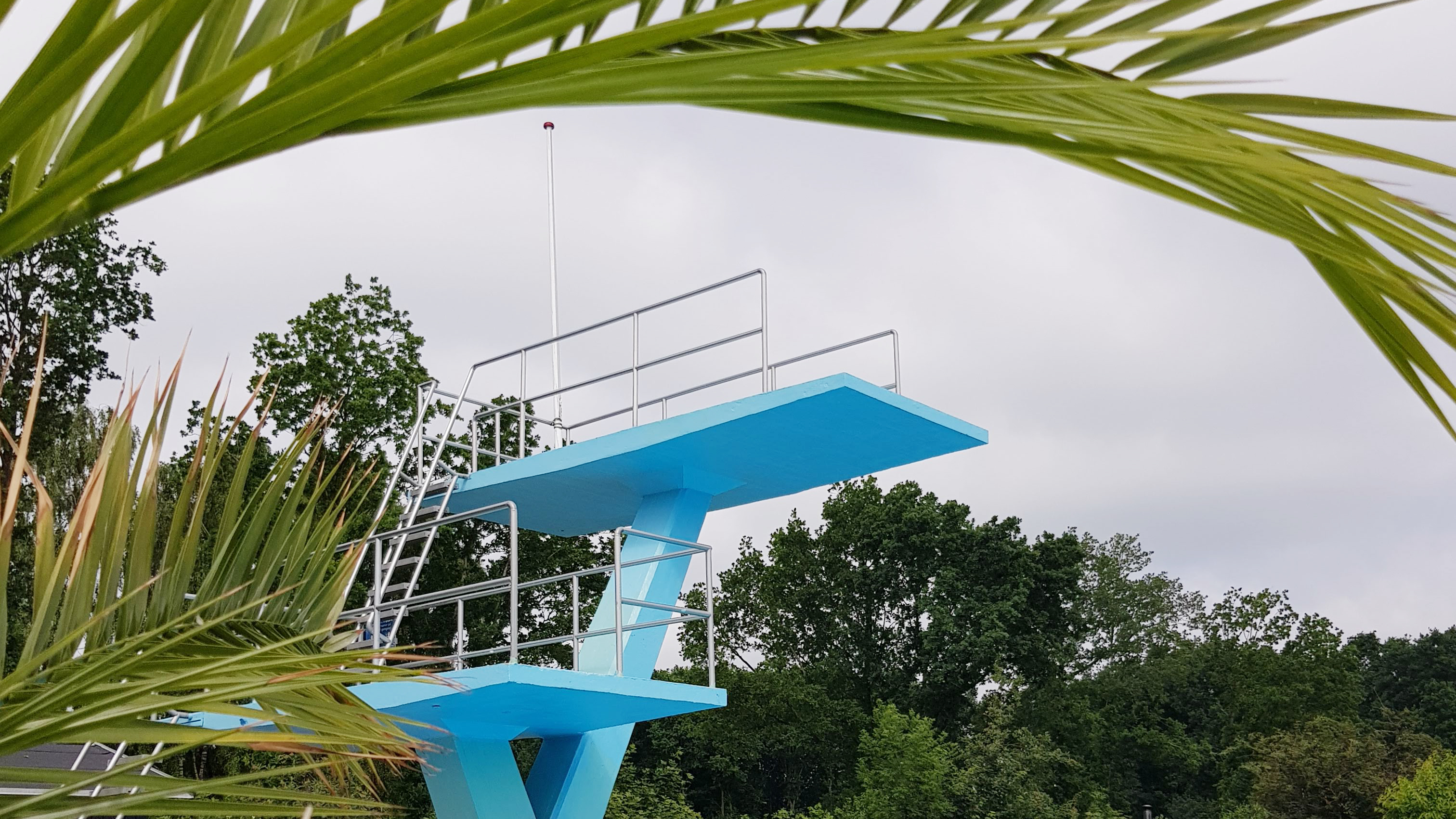 Jelling Friluftsbad har to vipper