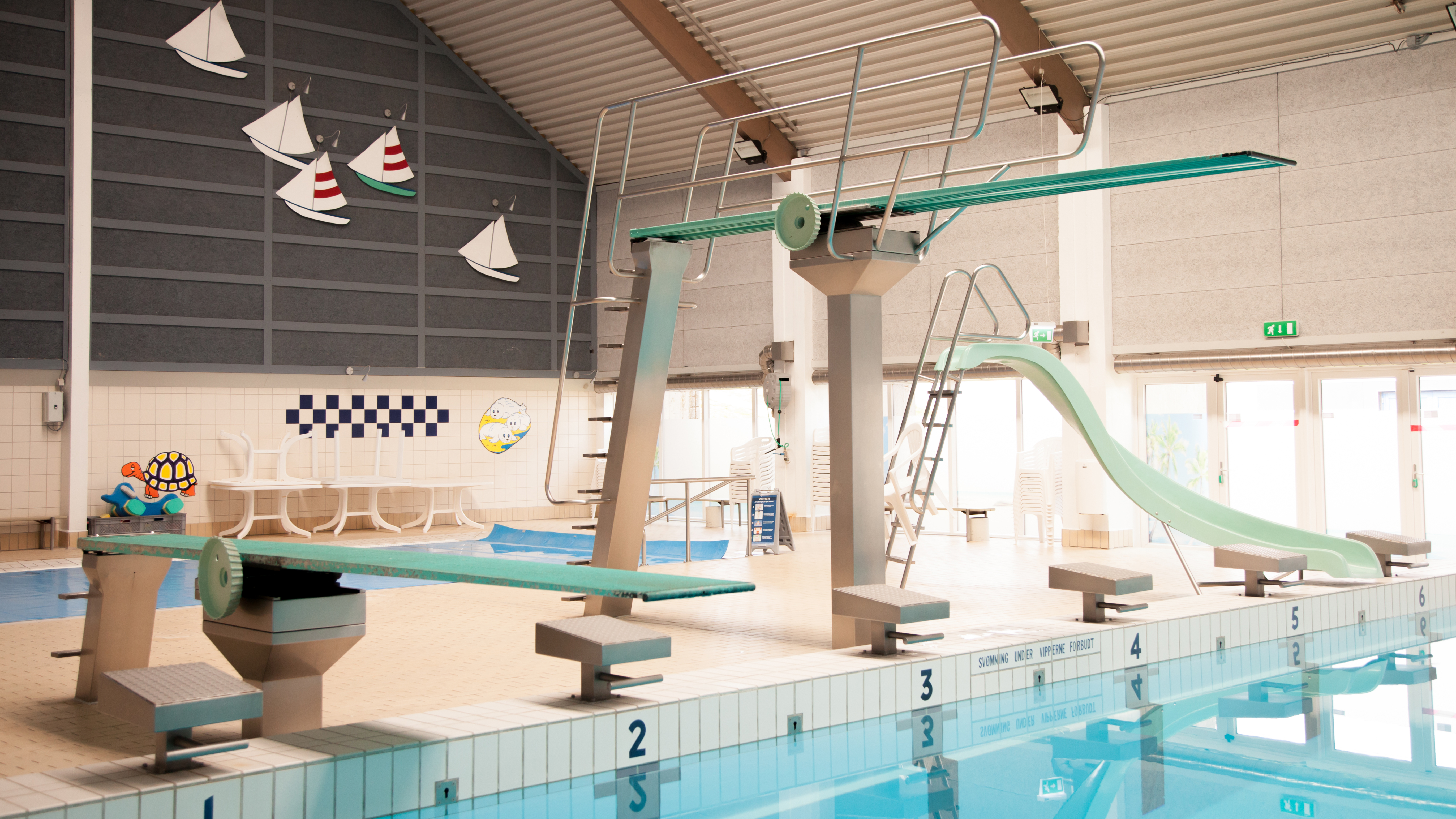 Børkop Svømmehal vipper og lille rutsjebane